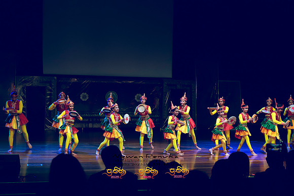 2025_Prathiba_ImageCapture1 (396)