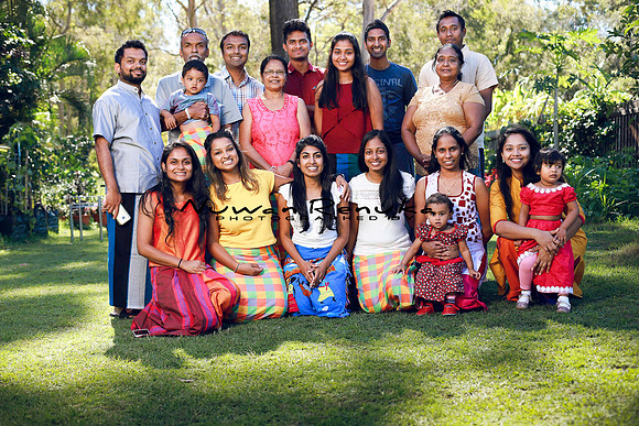 2019_Avurudu_Apsara Relatives (100)