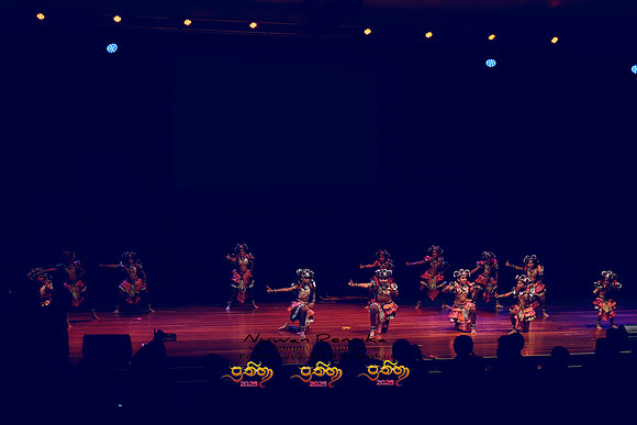 2025_Prathiba_ImageCapture1 (560)