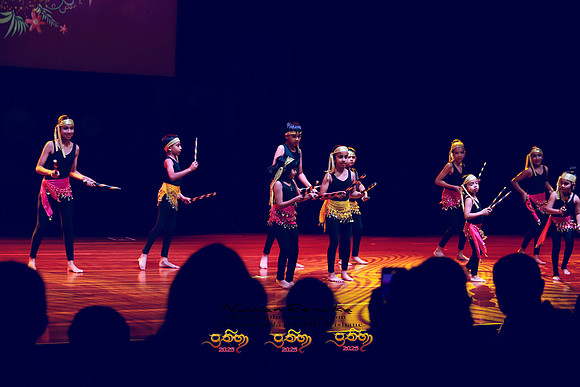2025_Prathiba_ImageCapture1 (640)