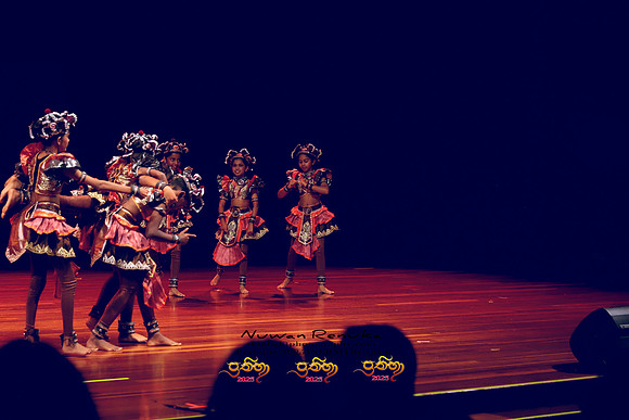 2025_Prathiba_ImageCapture1 (565)