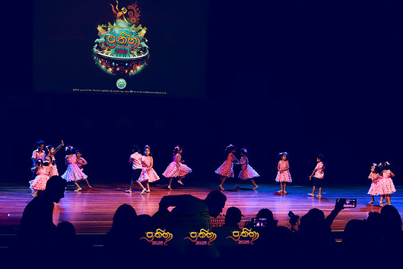 2025_Prathiba_ImageCapture1 (416)