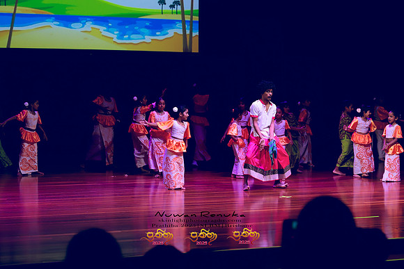 2025_Prathiba_ImageCapture1 (382)