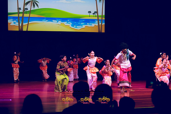 2025_Prathiba_ImageCapture1 (376)