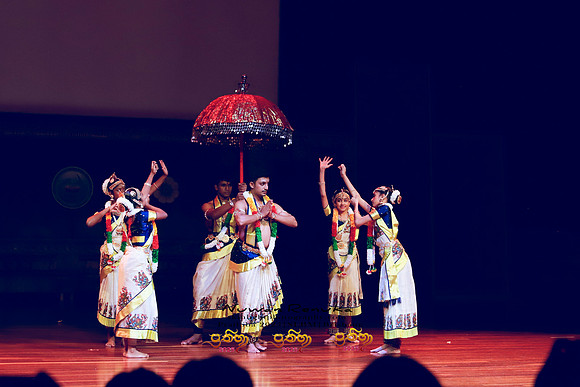 2025_Prathiba_ImageCapture1 (455)