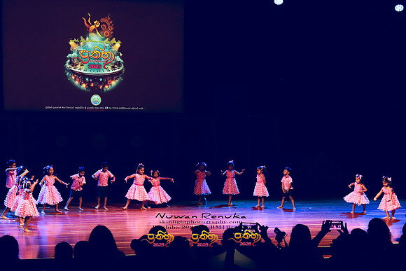2025_Prathiba_ImageCapture1 (420)